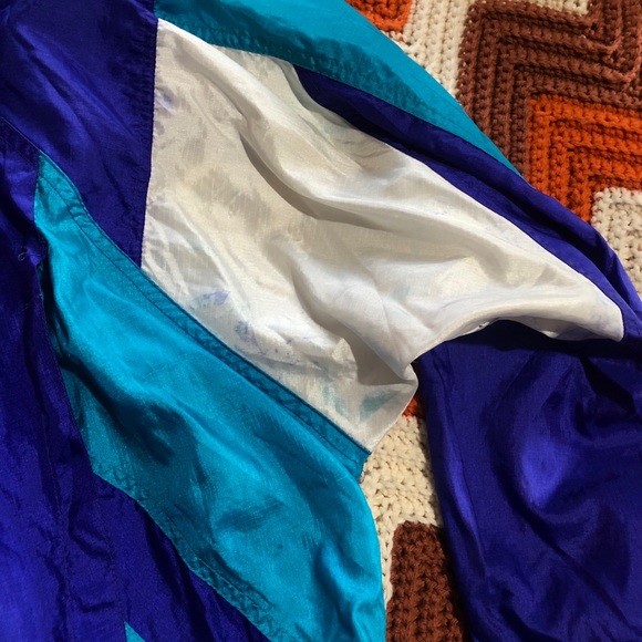 Rare vintage Nike track jacket - Picture 8 of 11